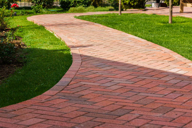 Best Driveway Paving Contractor  in Grenada, MS